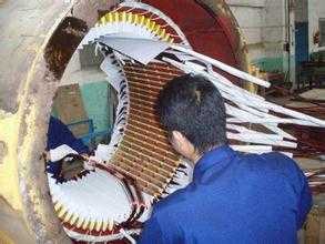 國內某熱電公司維修現場(圖1)